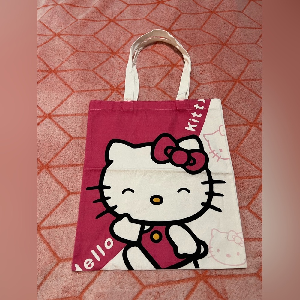 Canvas Hello Kitty Tote Bag ✨NWOT✨
